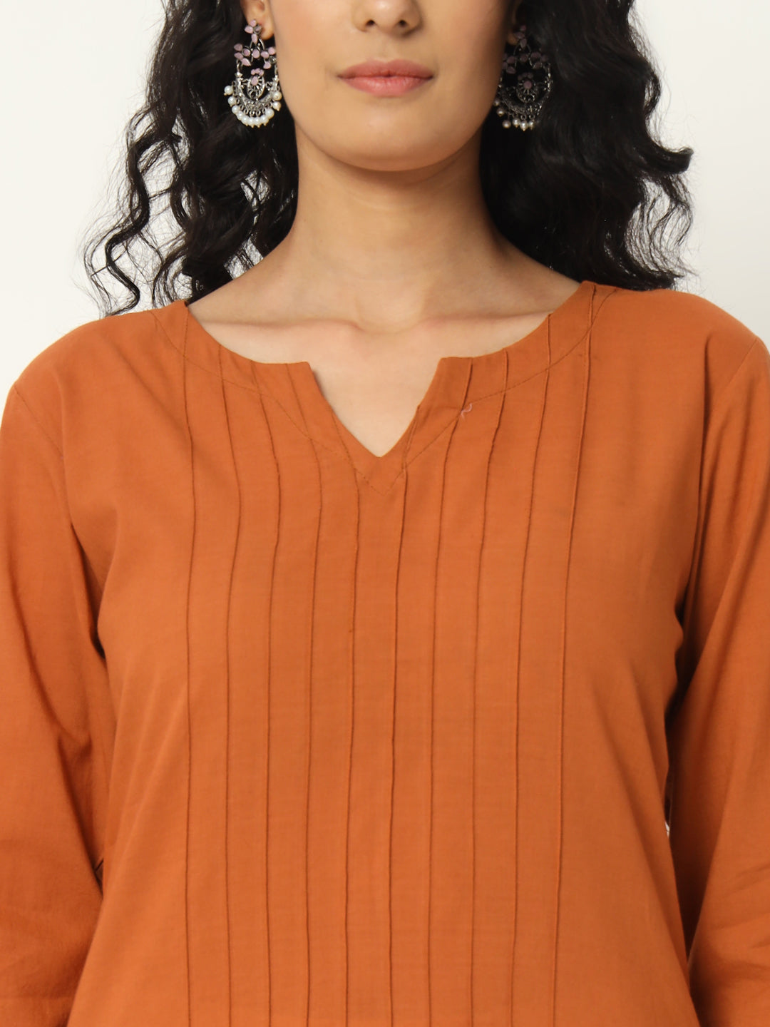 Cinamon Cotton Pintuck Long Kurta - SAFED DHAGA 