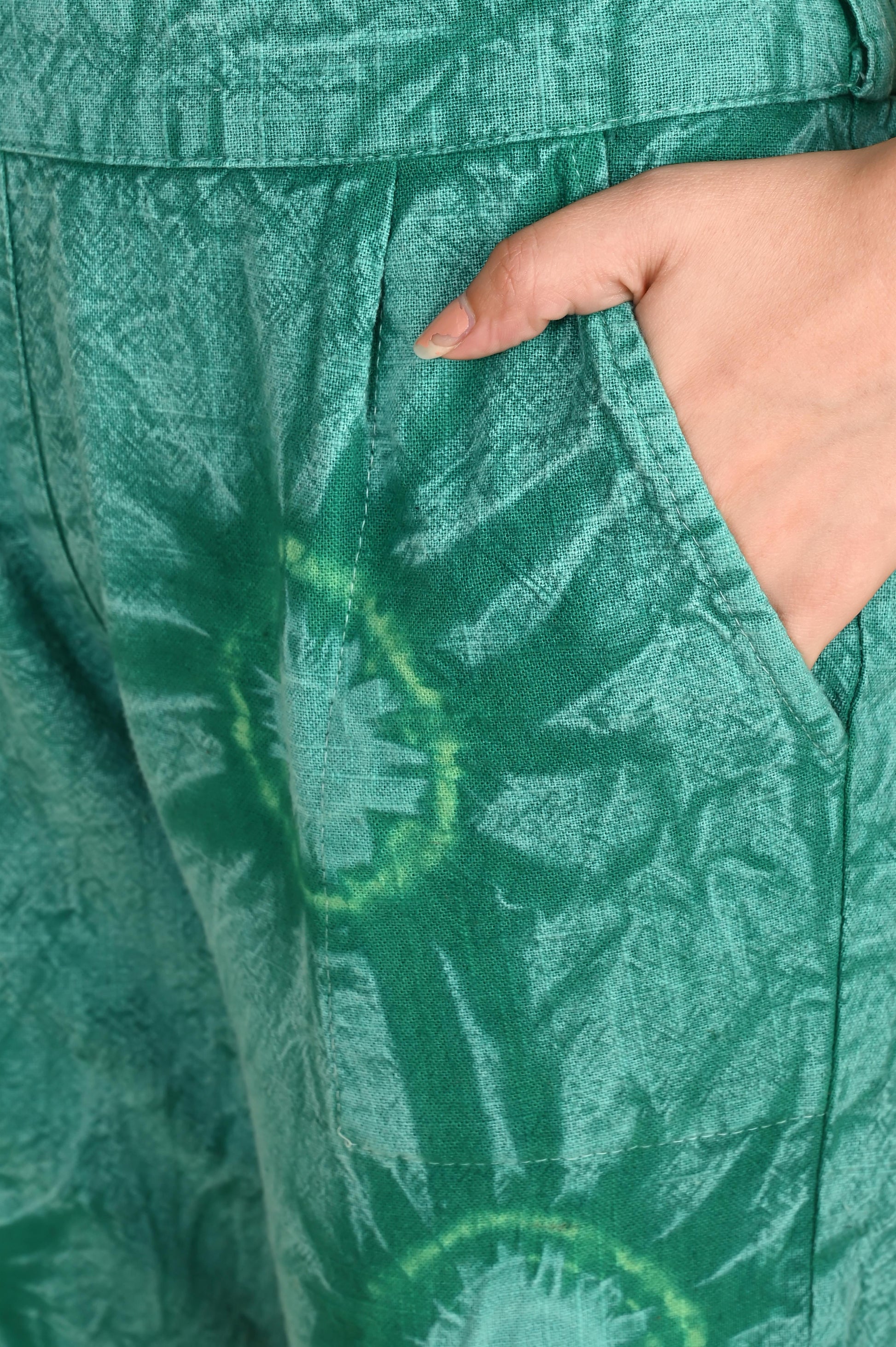 BOTTLE GREEN BANDHEJ COTTON PANTS - SAFED DHAGA 
