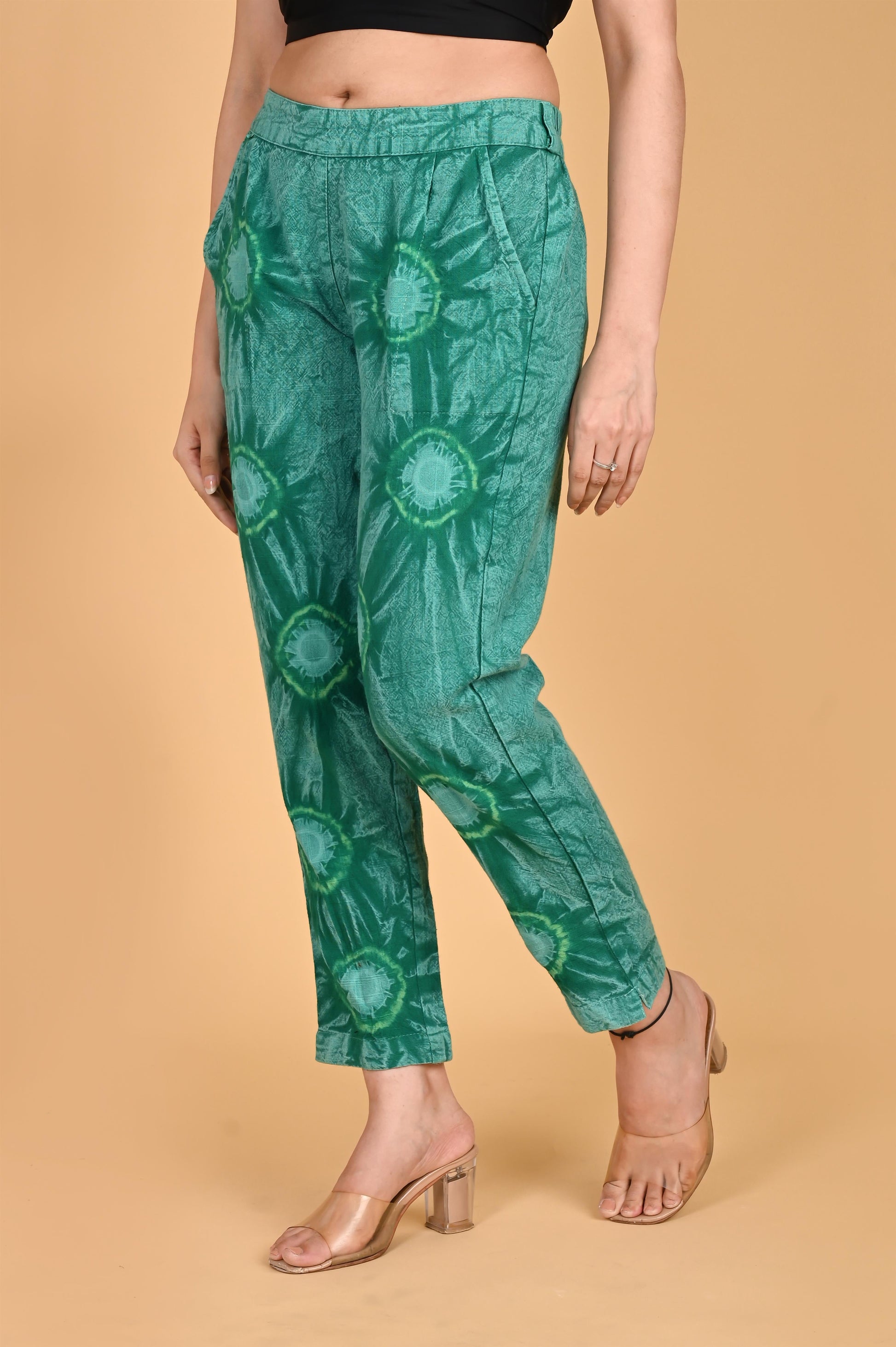 BOTTLE GREEN BANDHEJ COTTON PANTS - SAFED DHAGA 