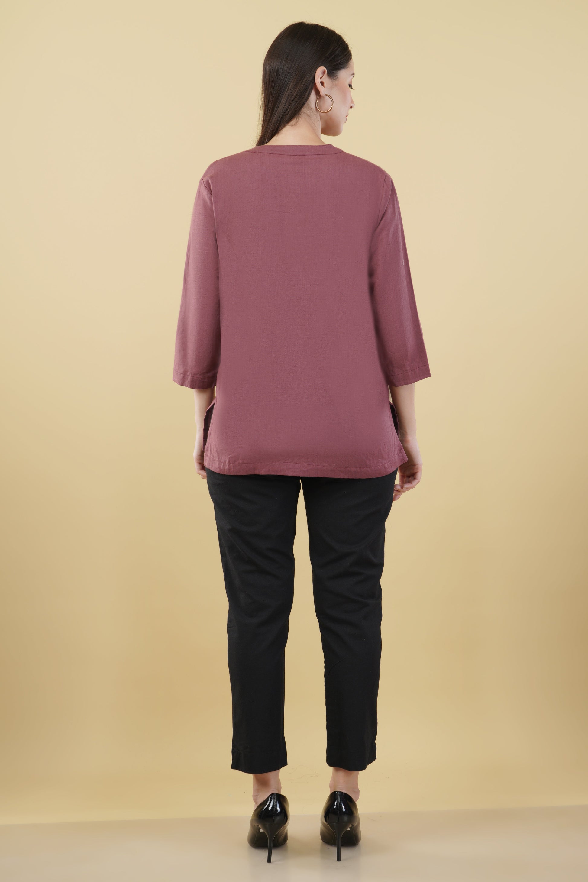 ROSE TAUPE LINEN SHORT KURTA - SAFED DHAGA 