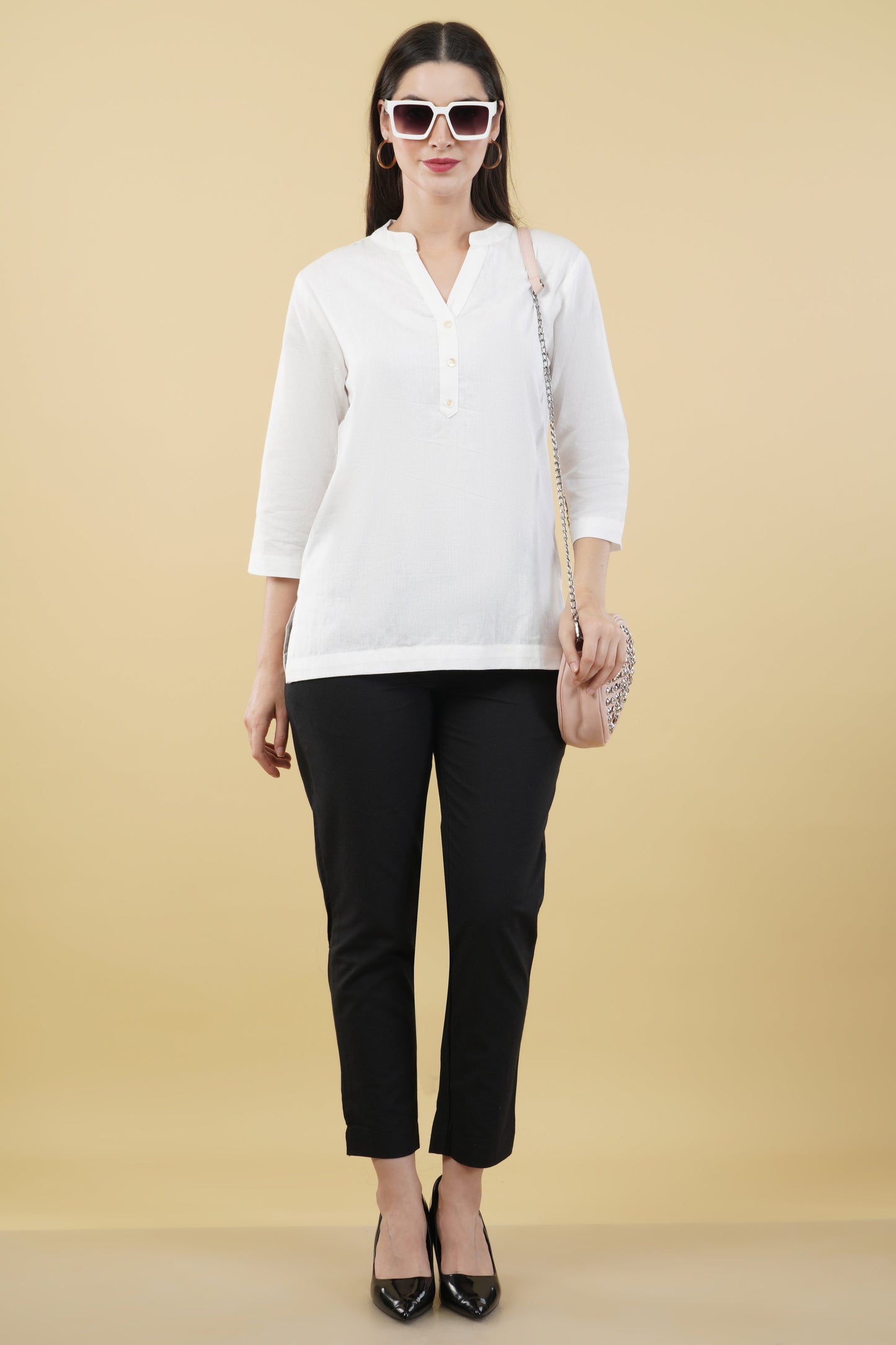 WHITE LINEN SHORT KURTA - SAFED DHAGA 