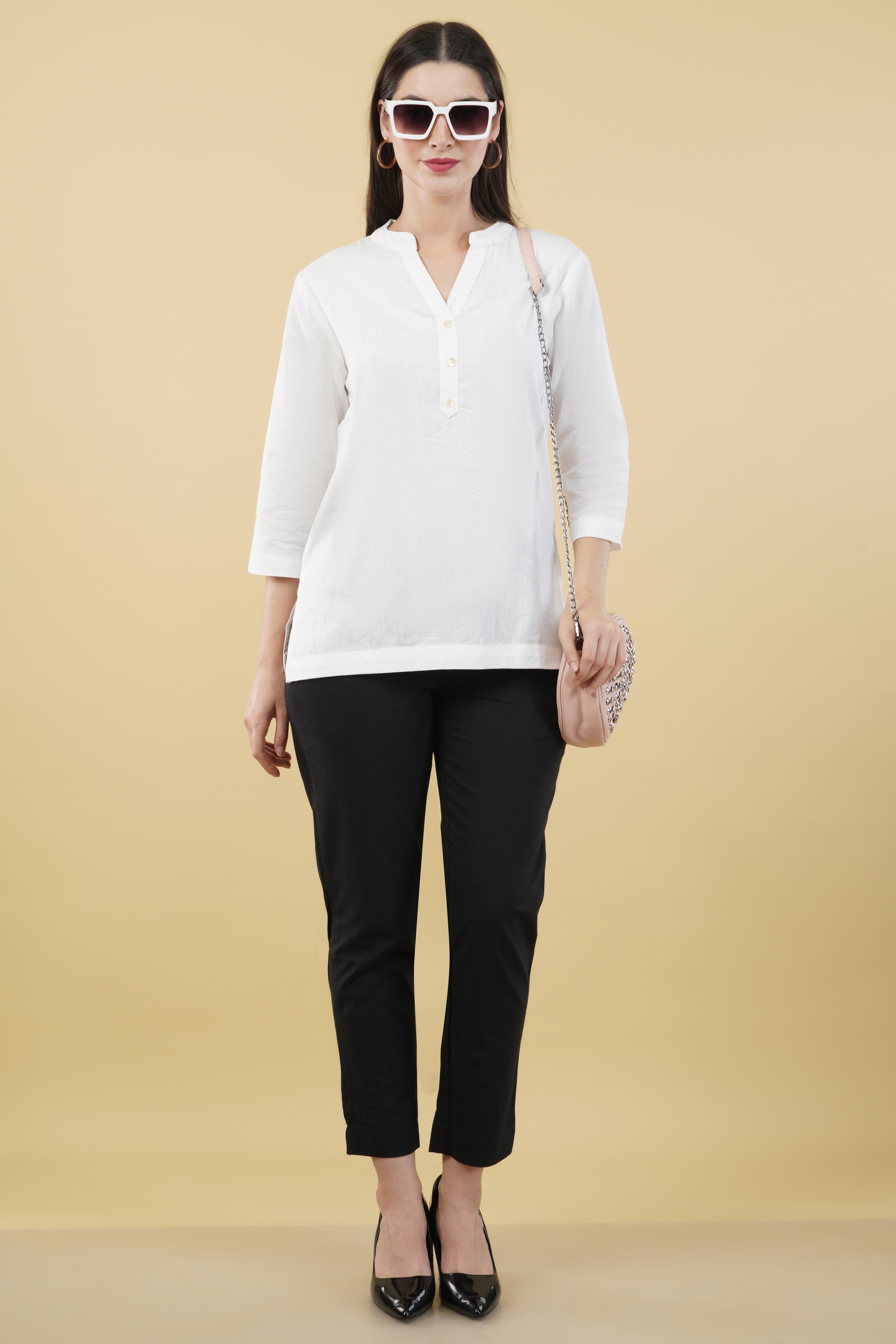 WHITE LINEN SHORT KURTA - SAFED DHAGA 