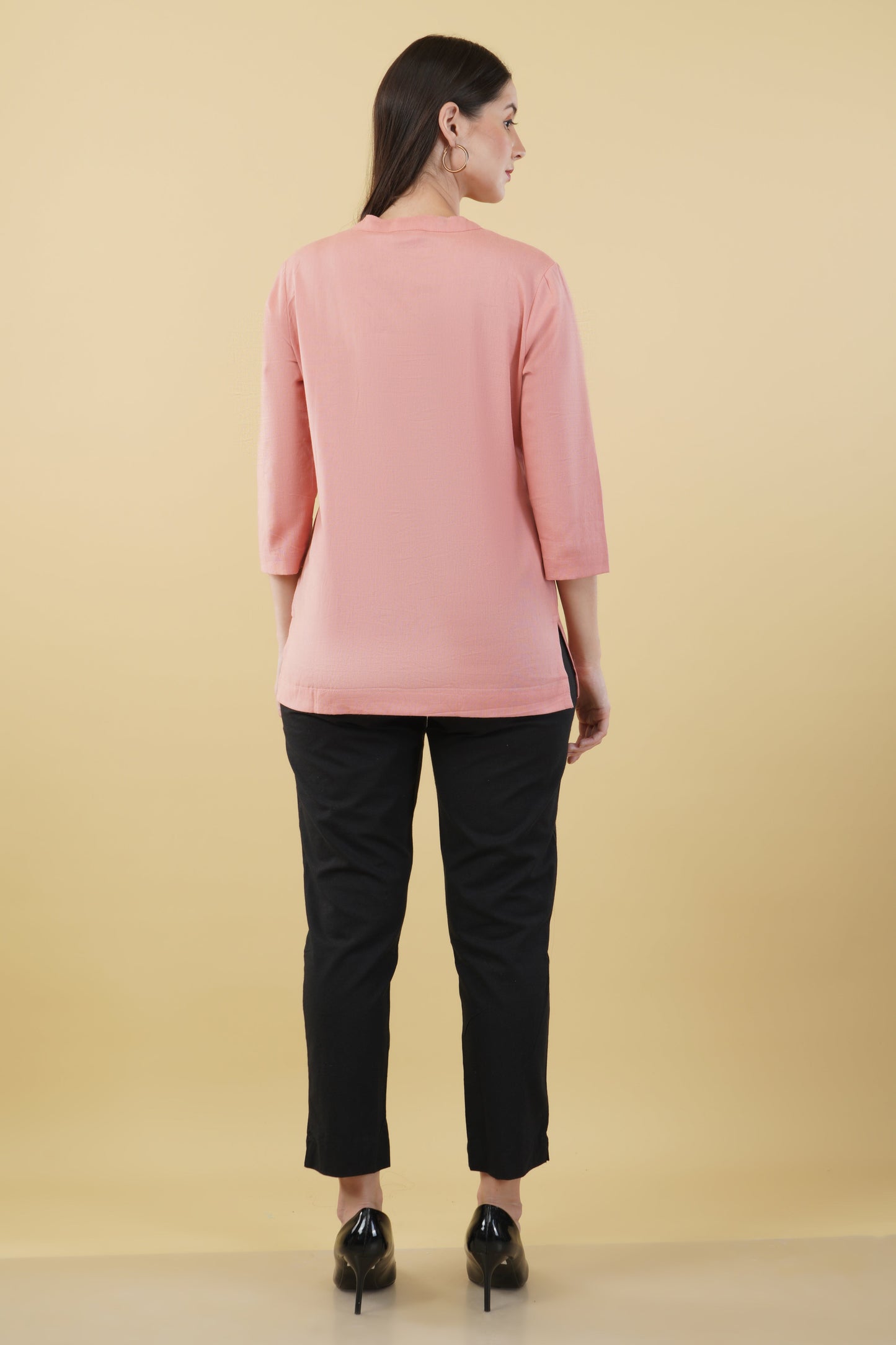 PEACH LINEN SHORT KURTA - SAFED DHAGA 