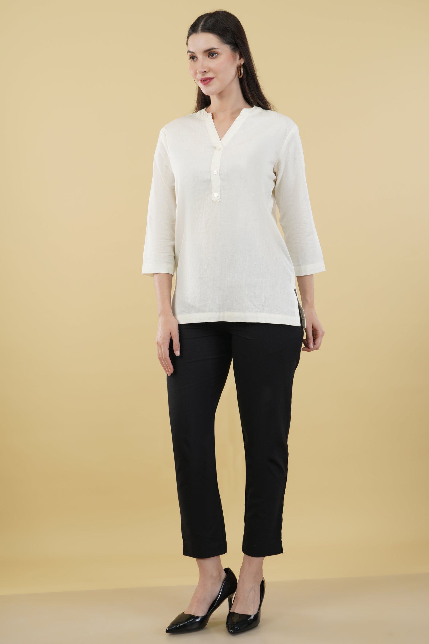 OFF WHITE LINEN SHORT KURTA - SAFED DHAGA 