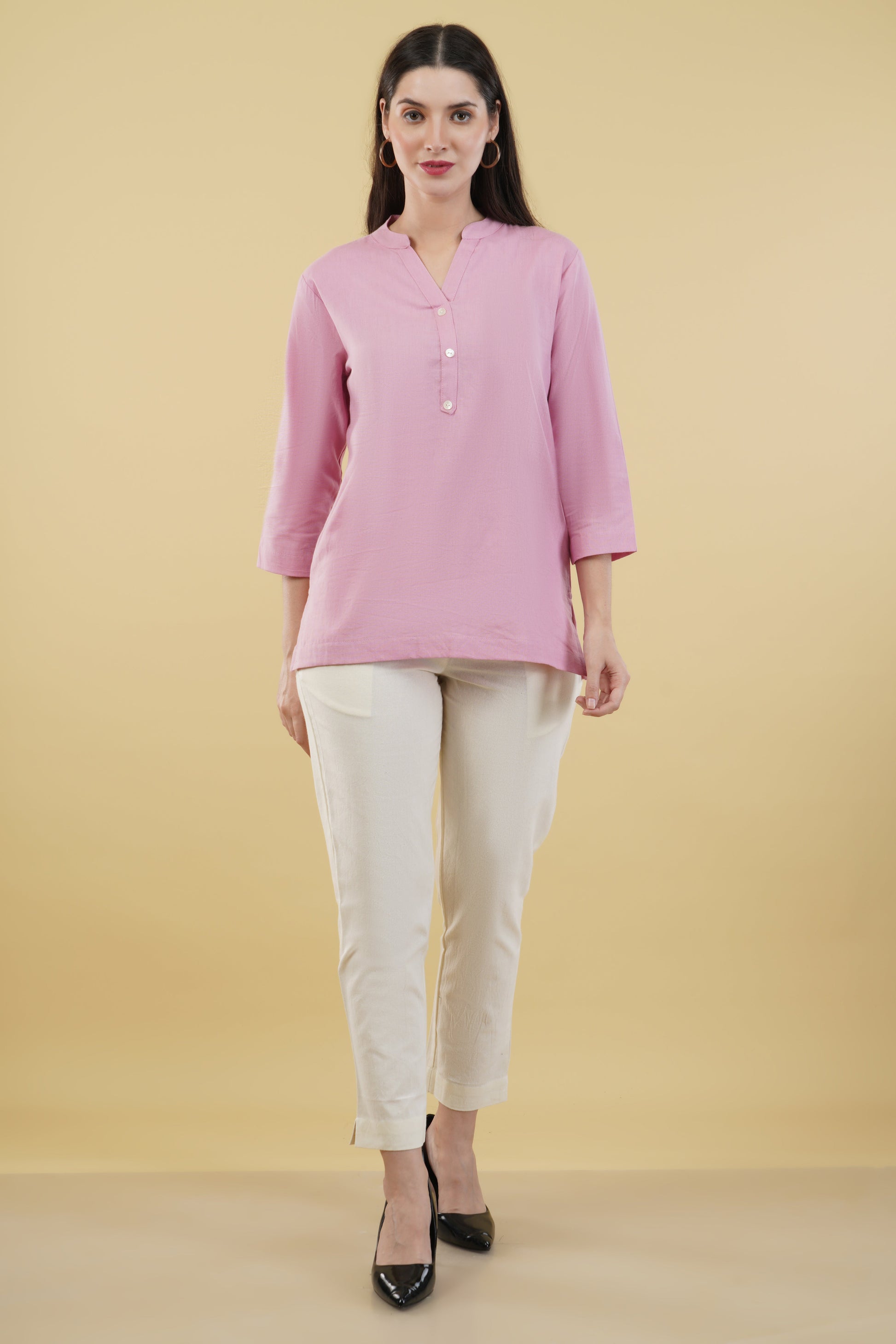 PINK LINEN SHORT KURTA - SAFED DHAGA 