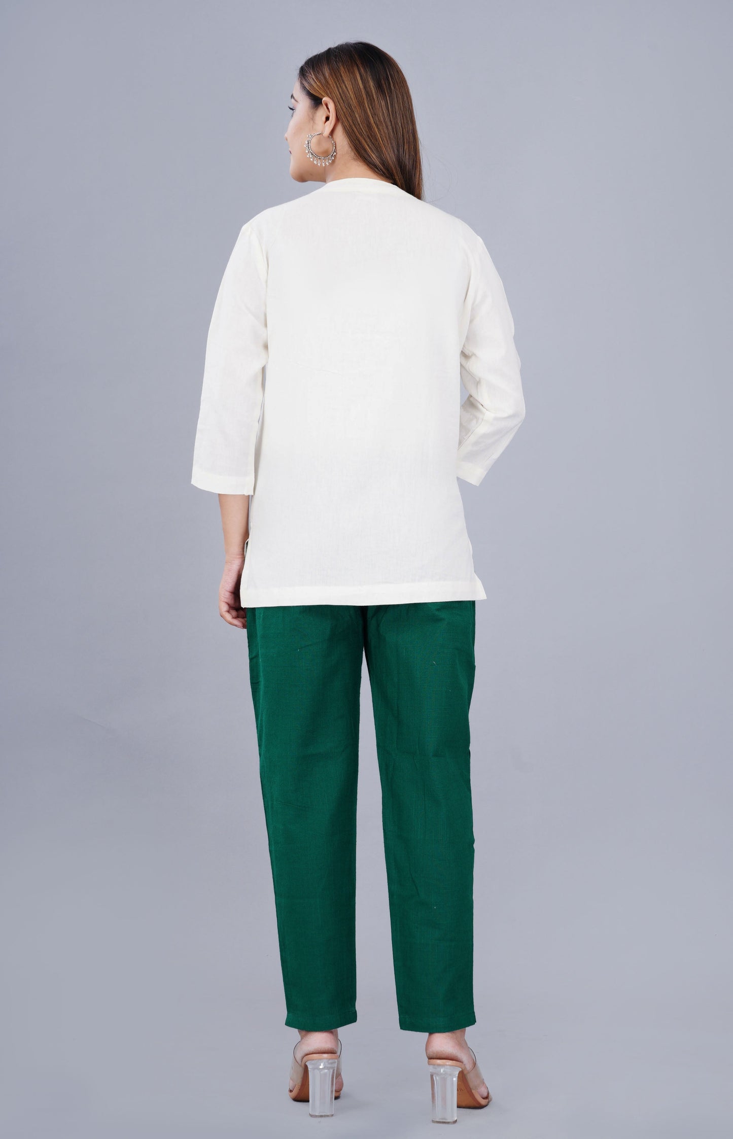 NATURAL WHITE LINEN SHORT KURTA - SAFED DHAGA 