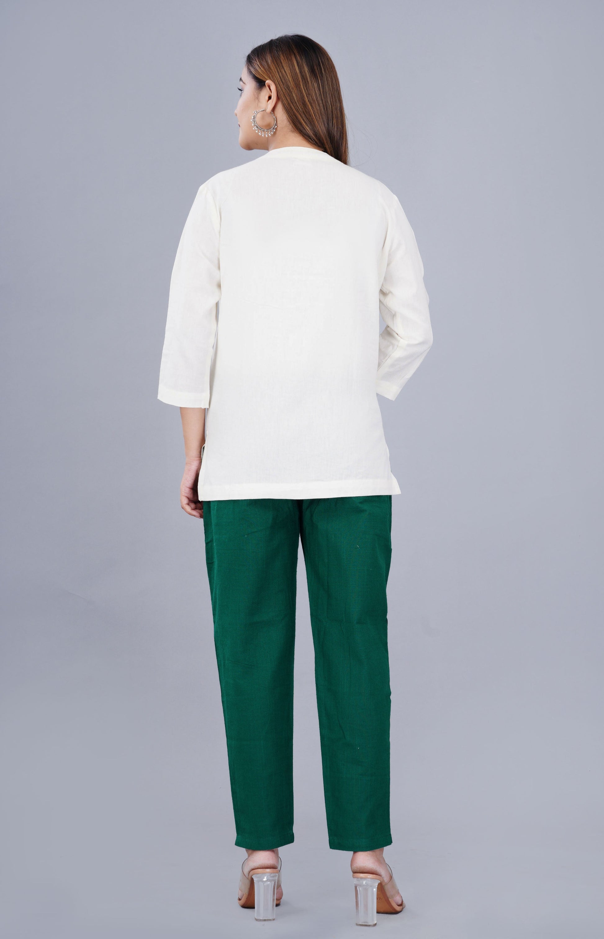 NATURAL WHITE LINEN SHORT KURTA - SAFED DHAGA 