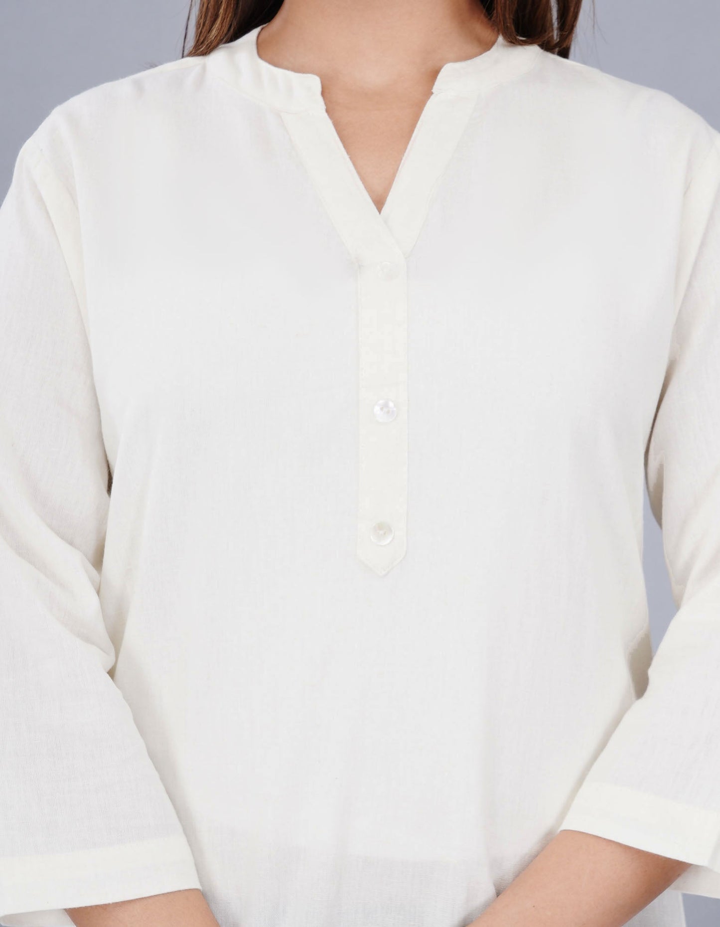 NATURAL WHITE LINEN SHORT KURTA - SAFED DHAGA 